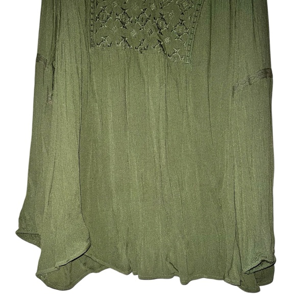 𝐓𝐎𝐑𝐑𝐈𝐃 | CRINKLE GAUZE EMBROIDERED PEASANT SLEEVE TOP - Picture 6 of 13